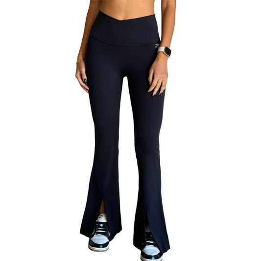 TwistFlare Leggings - Black