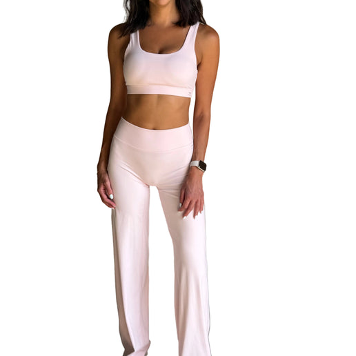 Cut-Out Back Sports Bra