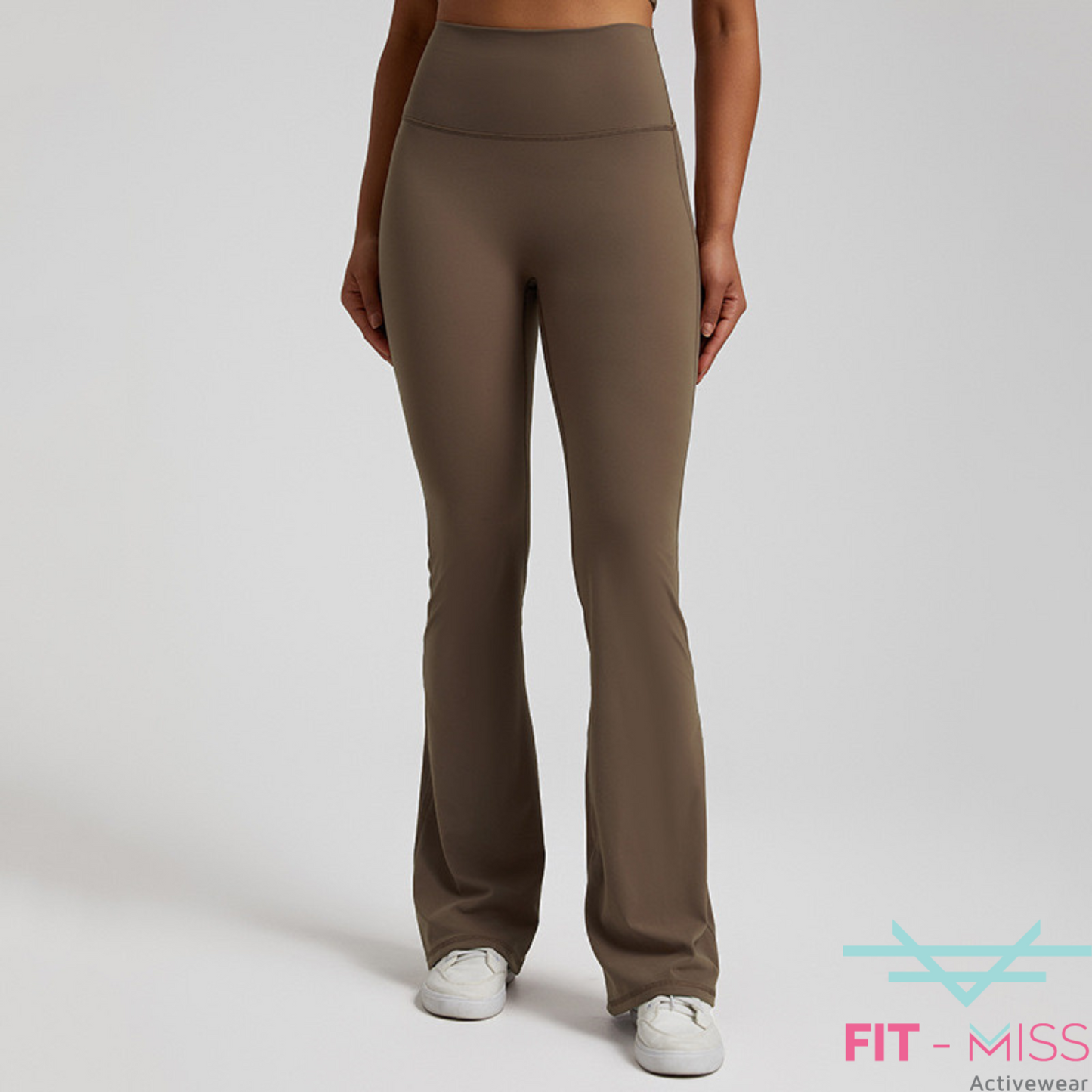 LuxeFlow Leggings - Caramel Brown